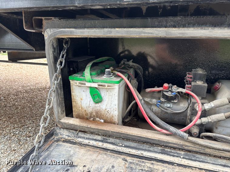 image for item FC1997 2027 Load Trail hydraulic tail equipment trailer