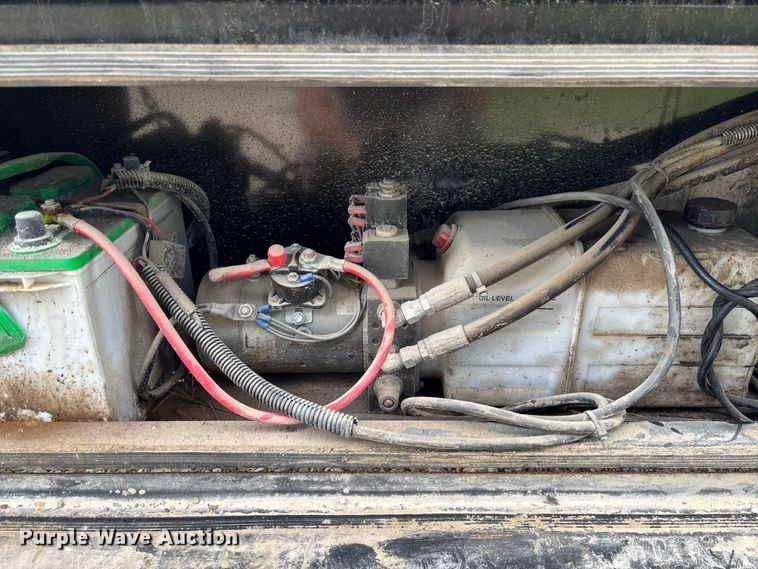 image for item FC1997 2027 Load Trail hydraulic tail equipment trailer