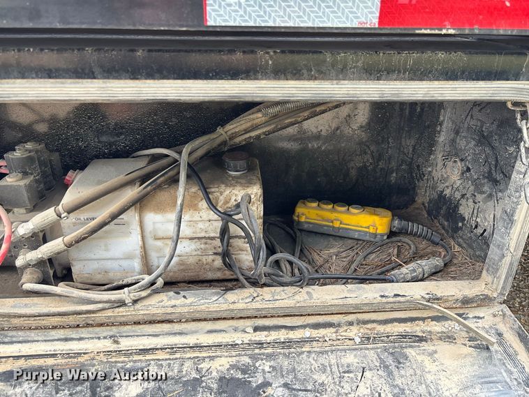image for item FC1997 2027 Load Trail hydraulic tail equipment trailer
