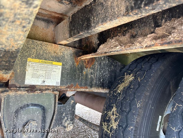 image for item FC1997 2027 Load Trail hydraulic tail equipment trailer