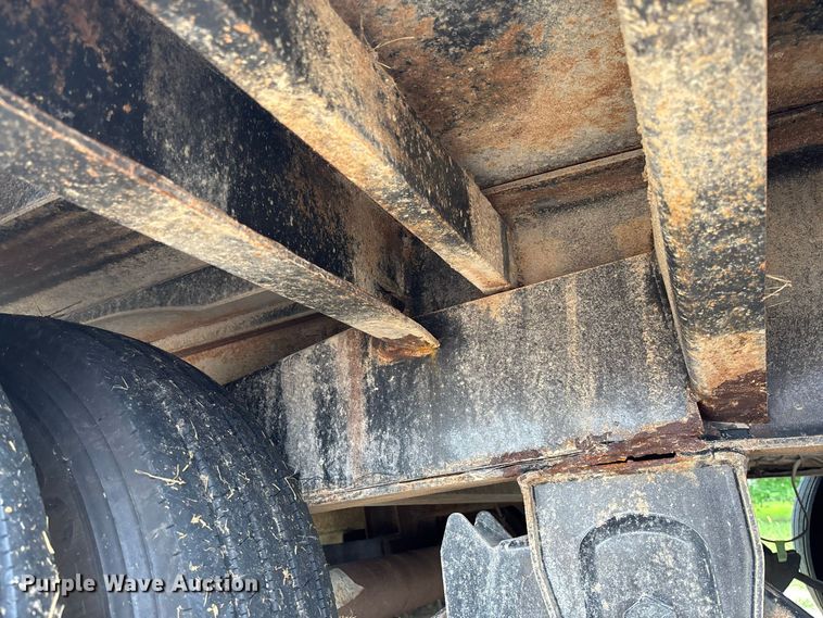 image for item FC1997 2027 Load Trail hydraulic tail equipment trailer