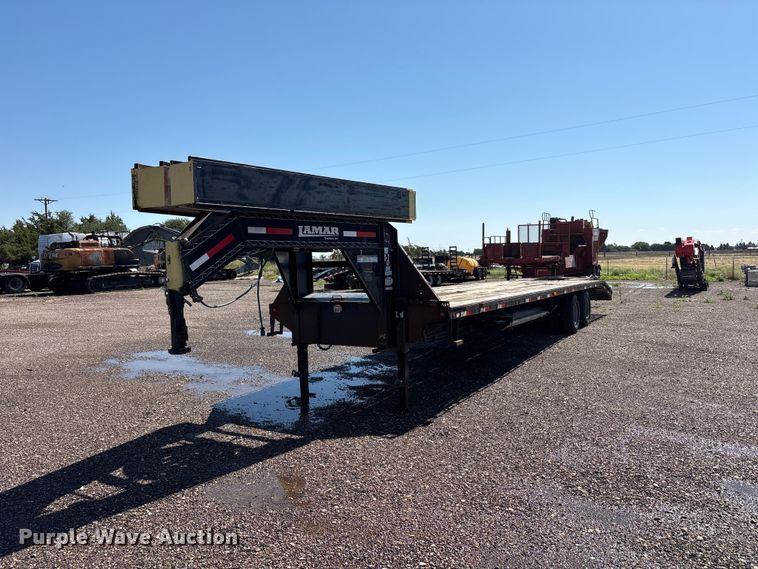 2014 Lamar equipment trailer