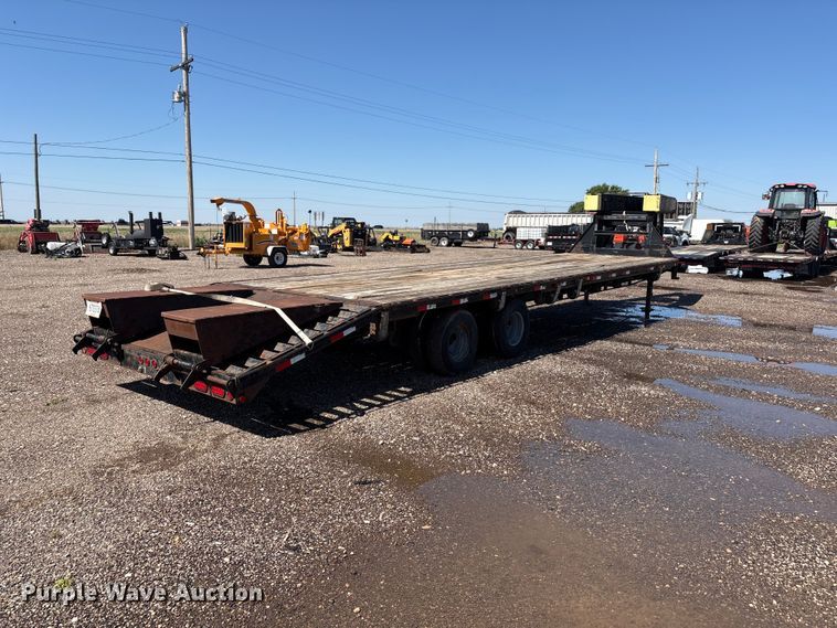 image for item FC2494 2014 Lamar equipment trailer