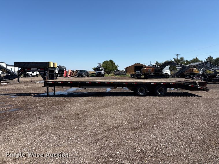 image for item FC2494 2014 Lamar equipment trailer