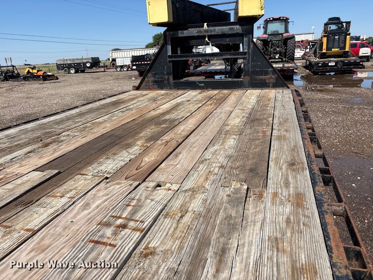 image for item FC2494 2014 Lamar equipment trailer