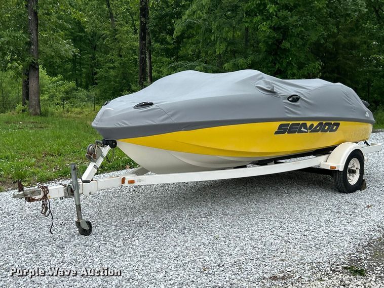 image for item FC2663 1999 Sea-Doo Speedster boat