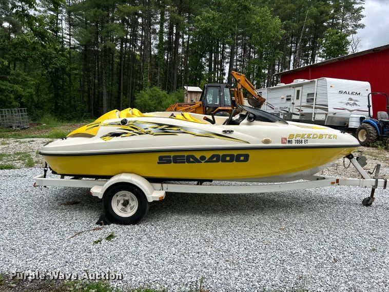 image for item FC2663 1999 Sea-Doo Speedster boat