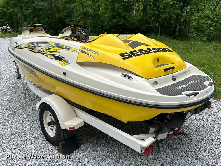 image for item FC2663 1999 Sea-Doo Speedster boat