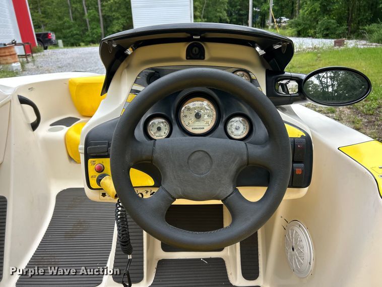 image for item FC2663 1999 Sea-Doo Speedster boat