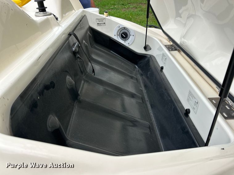 image for item FC2663 1999 Sea-Doo Speedster boat