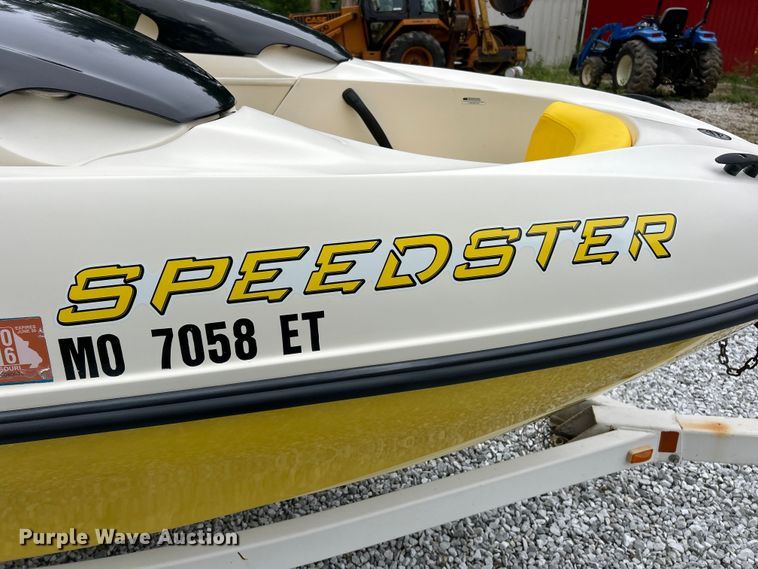 image for item FC2663 1999 Sea-Doo Speedster boat