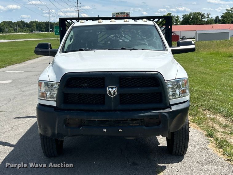 image for item FC2801 2015 RAM 3500 Heavy Duty Crew Cab flatbed pickup truck