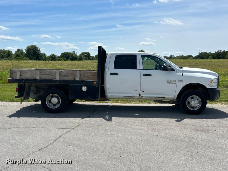 image for item FC2801 2015 RAM 3500 Heavy Duty Crew Cab flatbed pickup truck