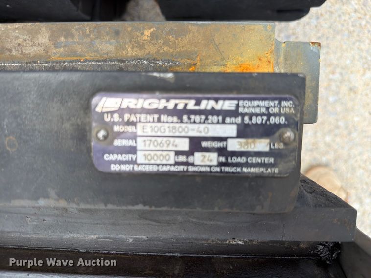 image for item FC3255 2017 UniCarriers PF80YLP forklift