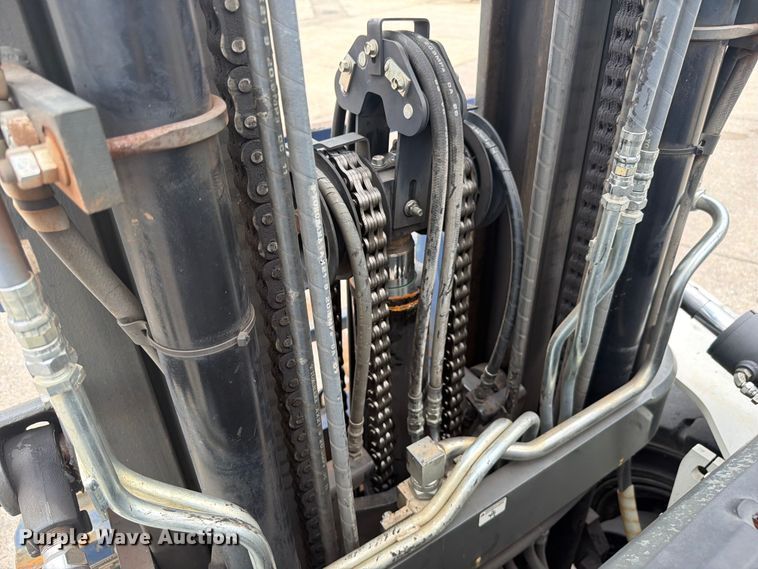 image for item FC3256 2014 Nissan PF80 forklift