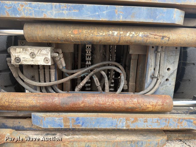 image for item FC3256 2014 Nissan PF80 forklift