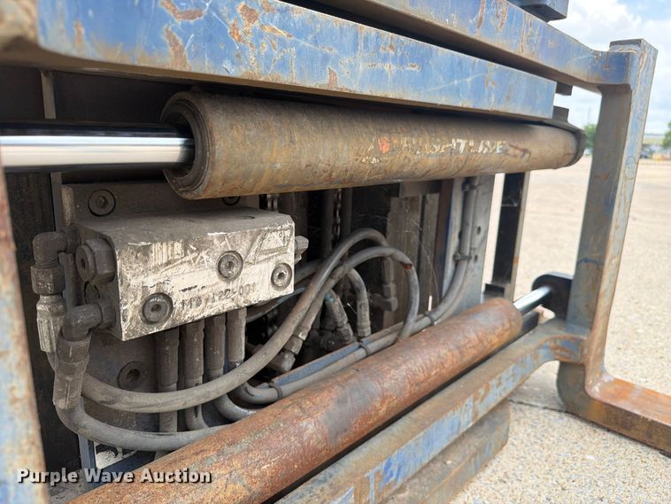 image for item FC3256 2014 Nissan PF80 forklift