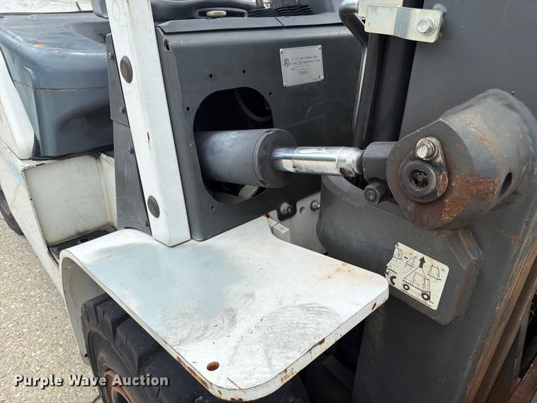 image for item FC3256 2014 Nissan PF80 forklift