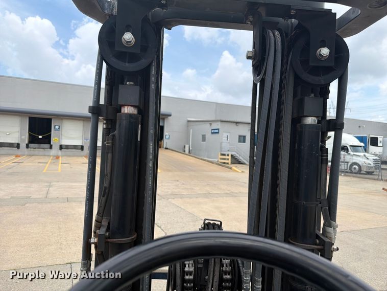 image for item FC3256 2014 Nissan PF80 forklift