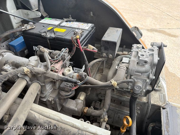 image for item FC3256 2014 Nissan PF80 forklift