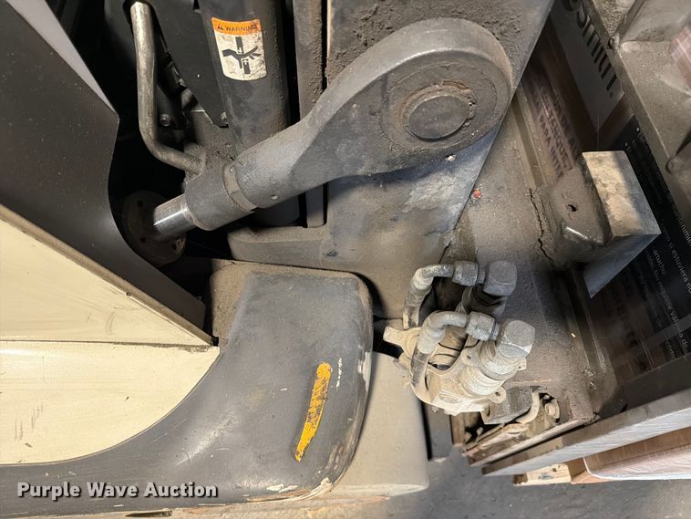 image for item FC3259 2019 Crown RC5545-40 forklift