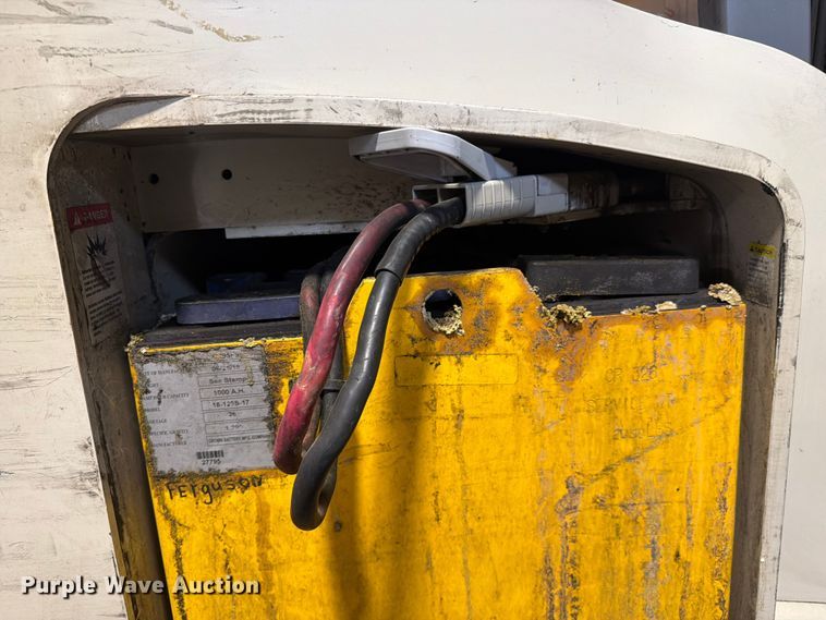 image for item FC3259 2019 Crown RC5545-40 forklift