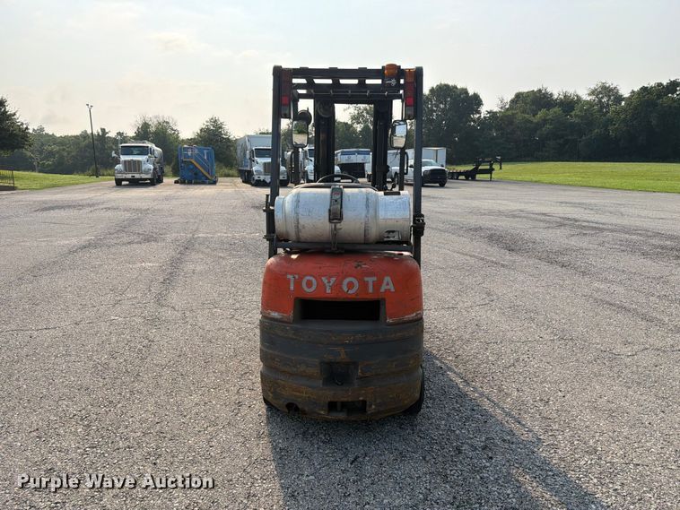 image for item FC3261 Toyota 42-6FGCU15 forklift