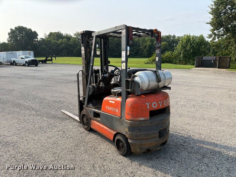 image for item FC3261 Toyota 42-6FGCU15 forklift