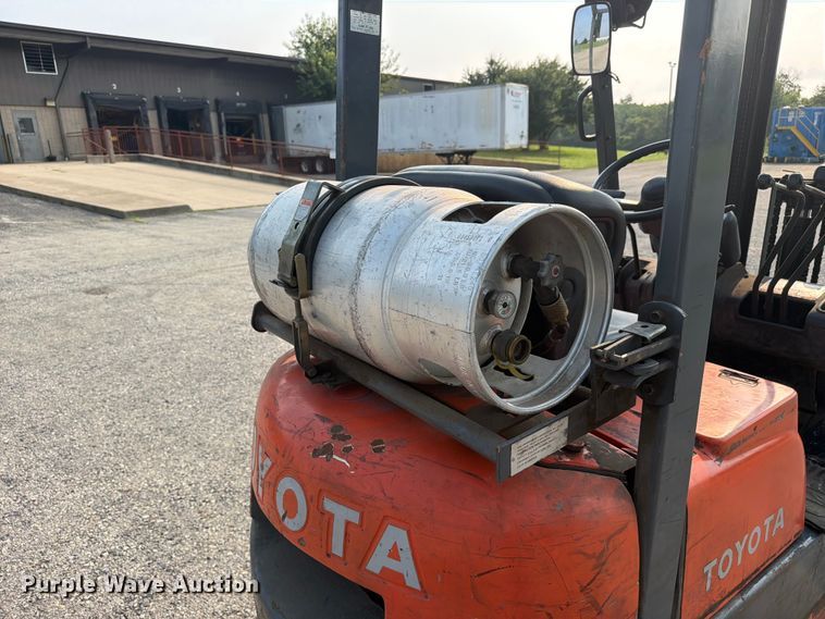 image for item FC3261 Toyota 42-6FGCU15 forklift