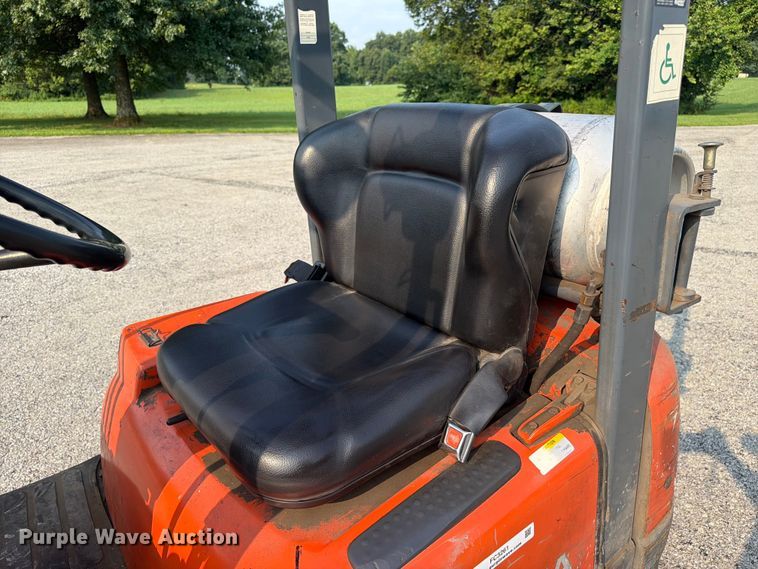 image for item FC3261 Toyota 42-6FGCU15 forklift
