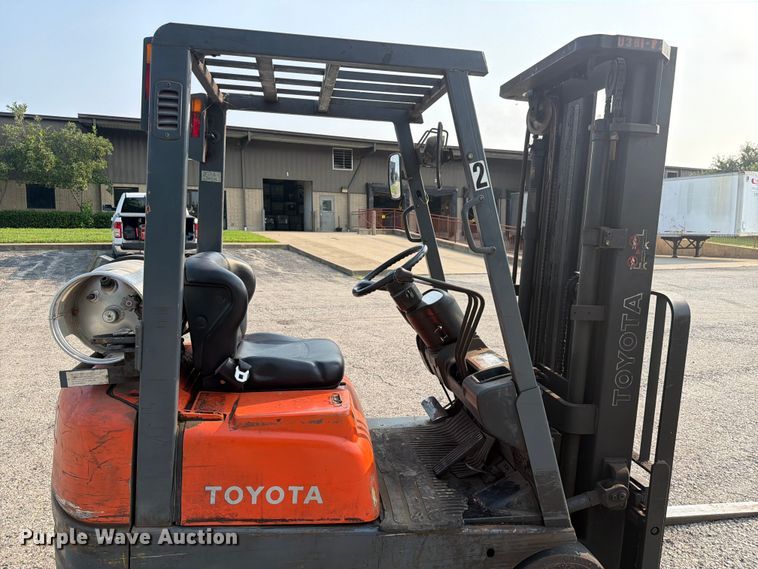 image for item FC3261 Toyota 42-6FGCU15 forklift