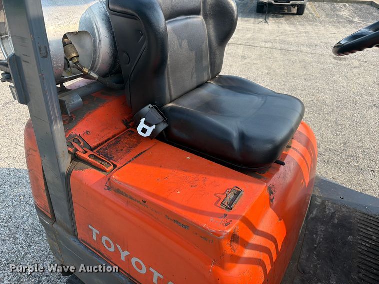 image for item FC3261 Toyota 42-6FGCU15 forklift