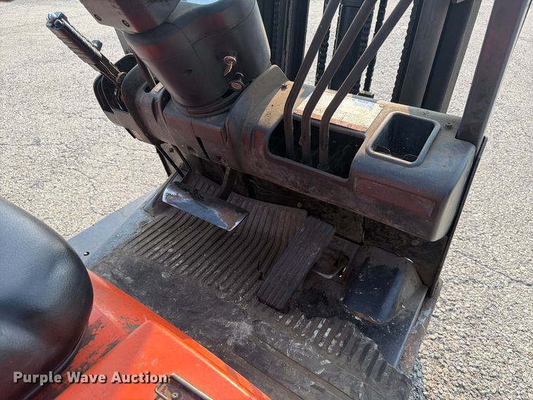 image for item FC3261 Toyota 42-6FGCU15 forklift