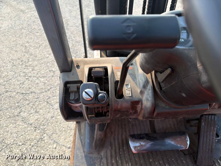 image for item FC3261 Toyota 42-6FGCU15 forklift