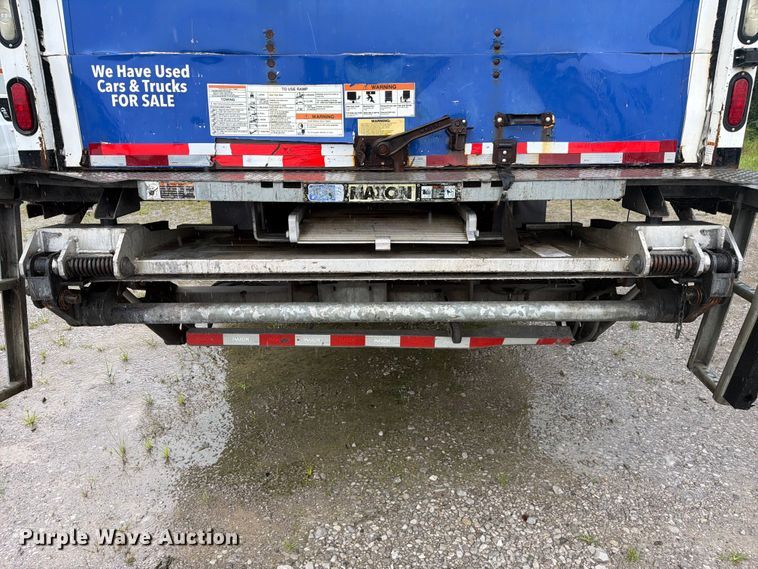 image for item FC3266 2018 Freightliner Business Class M2 box truck