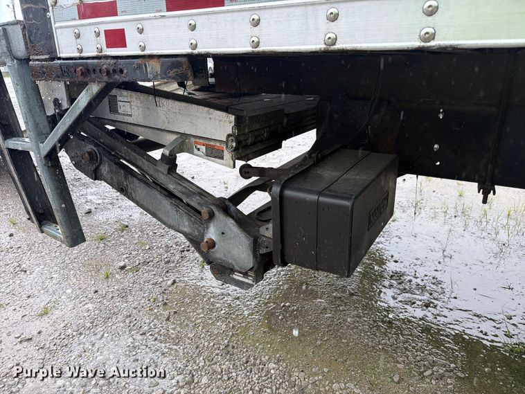 image for item FC3266 2018 Freightliner Business Class M2 box truck