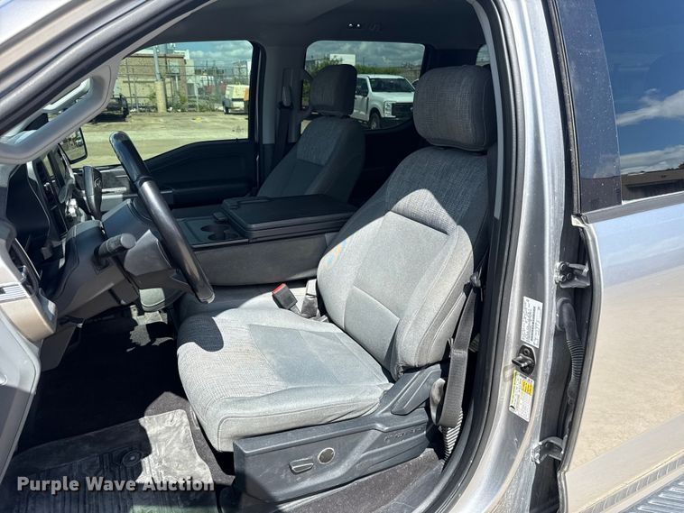 image for item FC4018 2021 Ford  F150 Crew Cab pickup truck