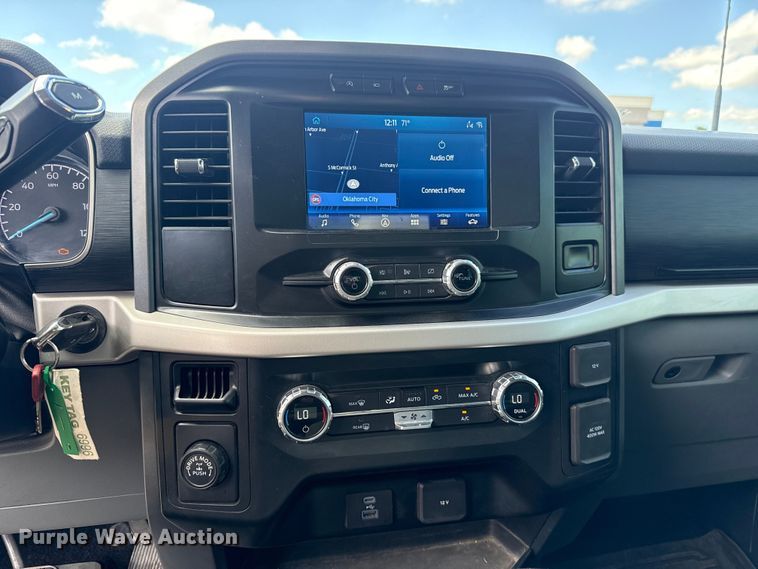 image for item FC4018 2021 Ford  F150 Crew Cab pickup truck