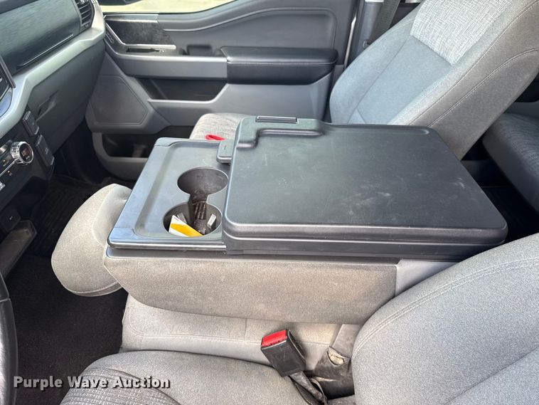 image for item FC4018 2021 Ford  F150 Crew Cab pickup truck