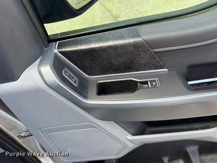 image for item FC4018 2021 Ford  F150 Crew Cab pickup truck