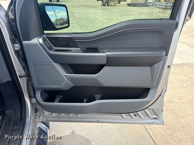 image for item FC4018 2021 Ford  F150 Crew Cab pickup truck