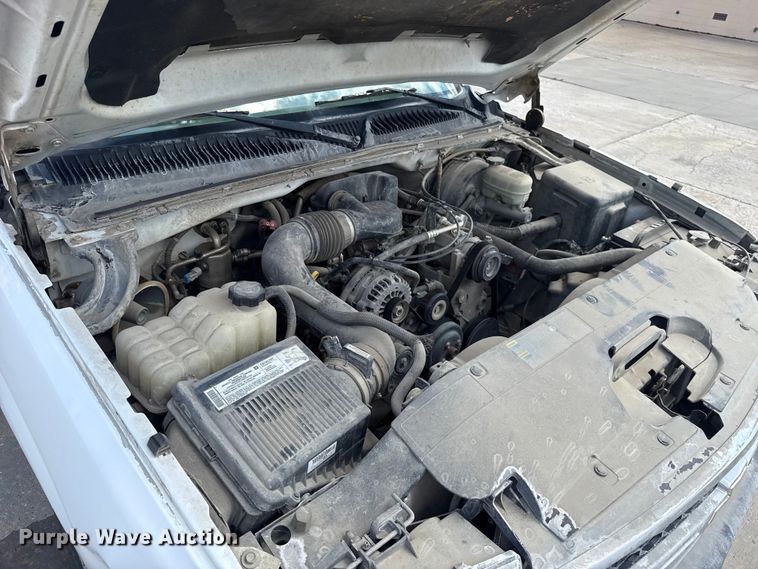 image for item FC4019 2006 Chevrolet Silverado 1500 pickup truck
