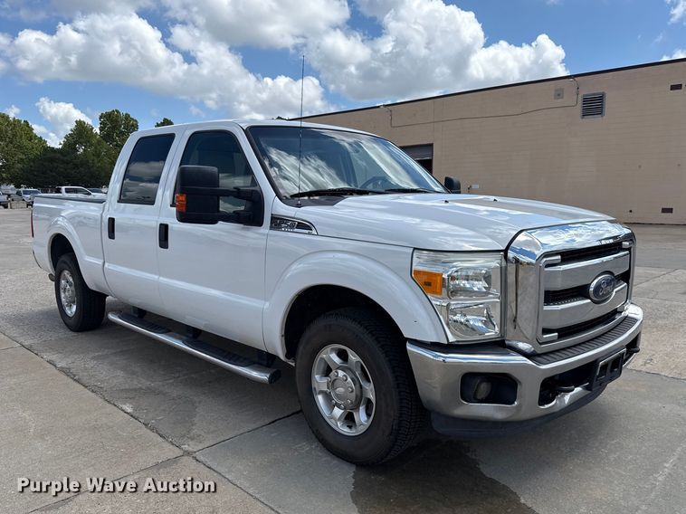 image for item FC4020 2013 Ford F250 Super Duty Crew Cab pickup truck