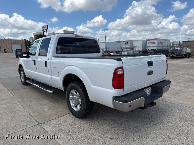 image for item FC4020 2013 Ford F250 Super Duty Crew Cab pickup truck