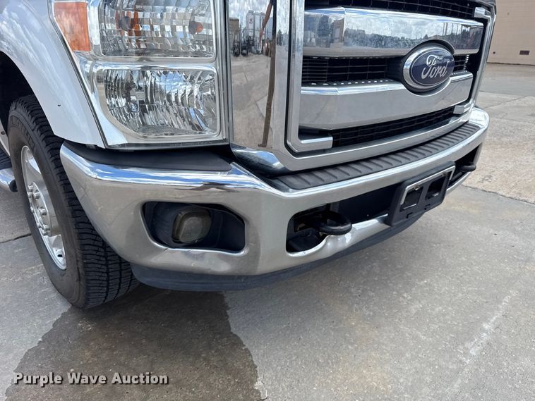 image for item FC4020 2013 Ford F250 Super Duty Crew Cab pickup truck