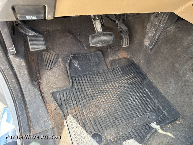 image for item FC4020 2013 Ford F250 Super Duty Crew Cab pickup truck
