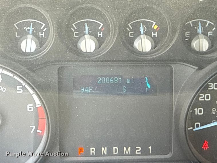image for item FC4020 2013 Ford F250 Super Duty Crew Cab pickup truck