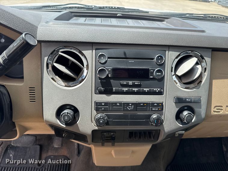 image for item FC4020 2013 Ford F250 Super Duty Crew Cab pickup truck