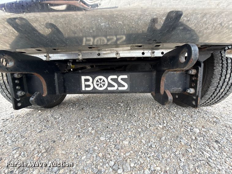 image for item FC4042 2022 Ford F350 Super Duty utility bed pickup truck