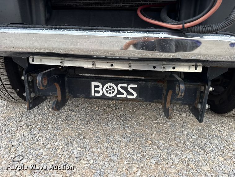 image for item FC4043 2021 Ford F350 Super Duty utility bed pickup truck